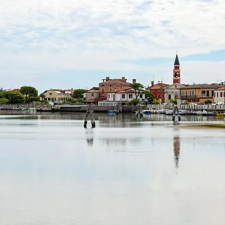 In 25353 Lido di Jesolo